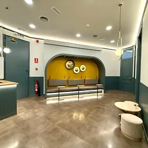 Hip Karma Albergue